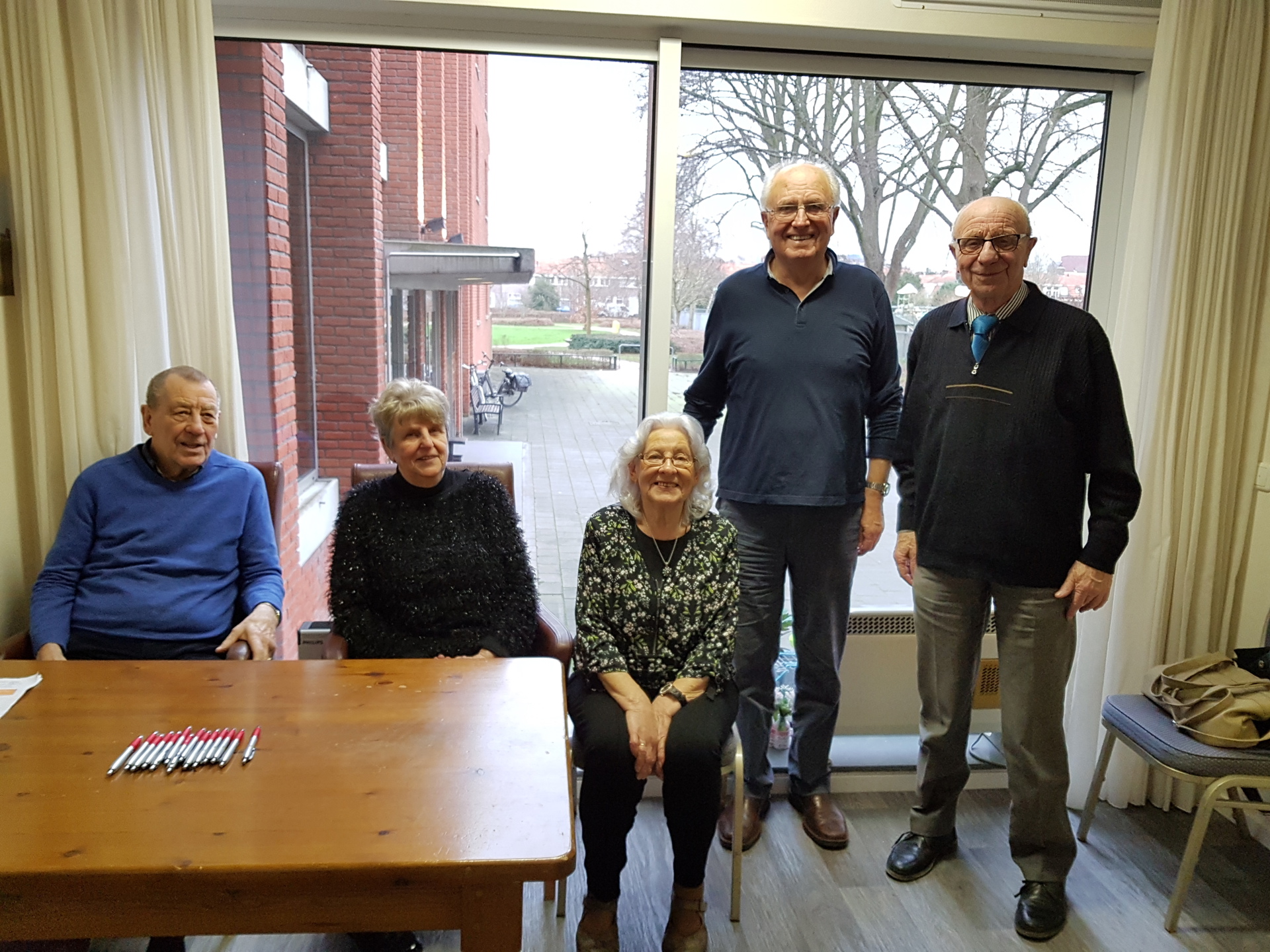 Bestuur Bewonersinitiatief Met Secundanten